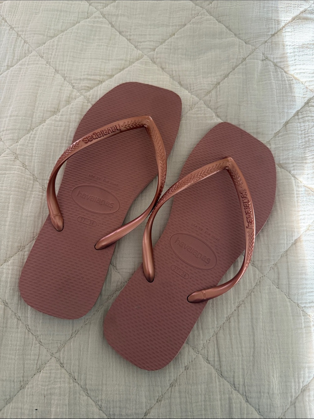 Havaianas Women's Tan/Brown Flip Flop Sandals